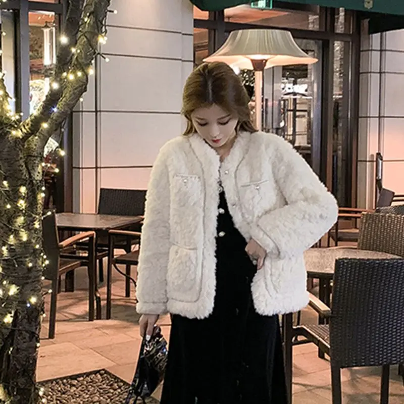 Kawaii Women Clothes Faux Lamb Coat Streetwear Warm Faux Fur Coat Single-breasted Long Sleeve Thick Korean Chic Patchwork Jacket