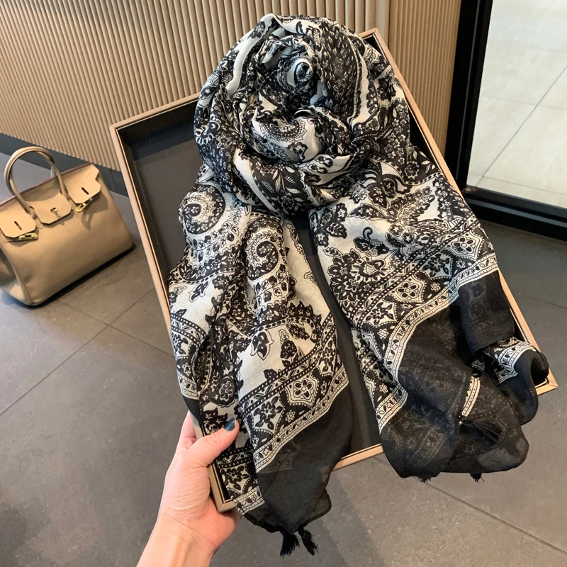 Designer Brand New Sun Protection Shawl for Women Summer Printed Cashew Flower Silk Scarf Fashion Everything Decorative Hot Sale