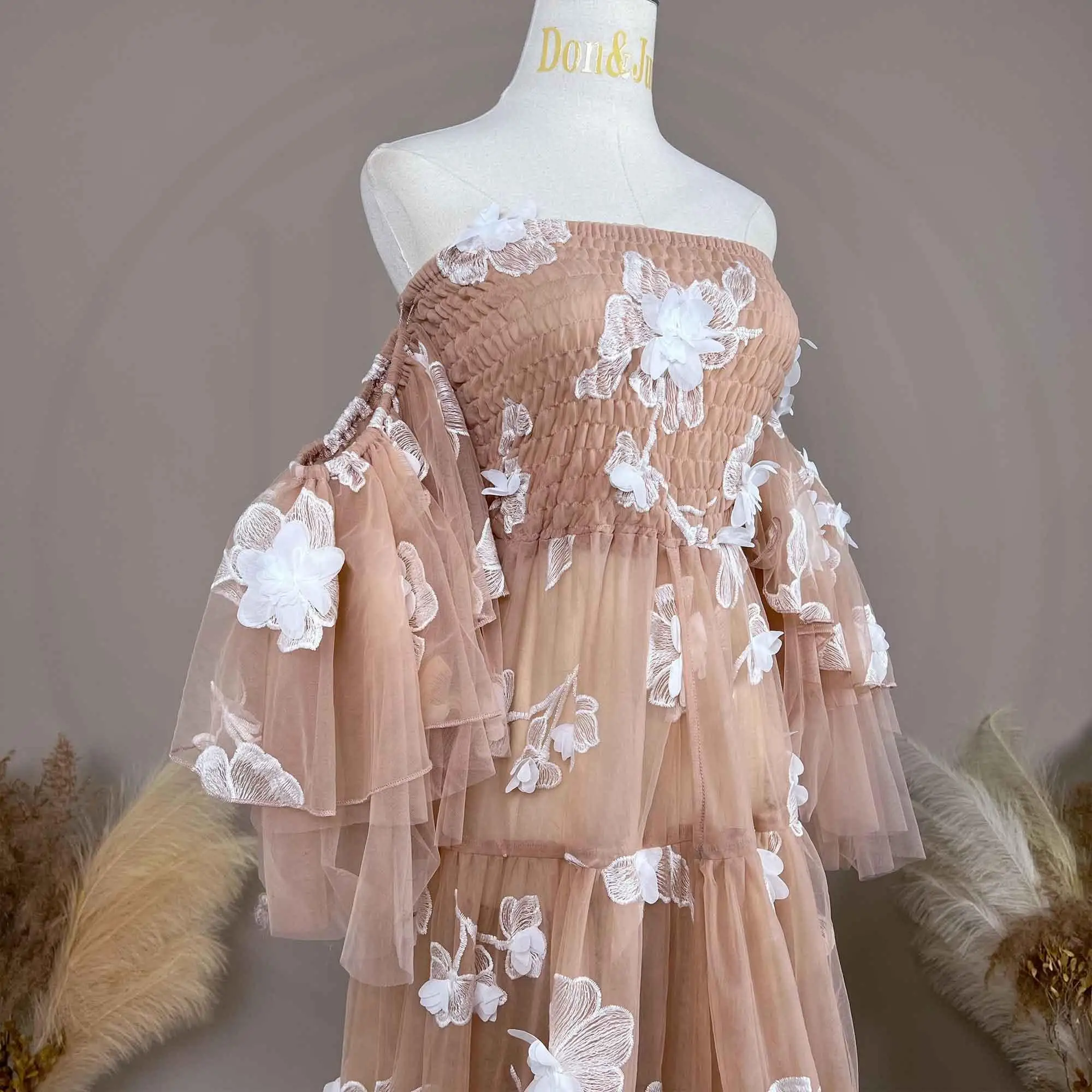 فستان دون آند جودي مطرز بالزهور للنساء، فستان شبكي...