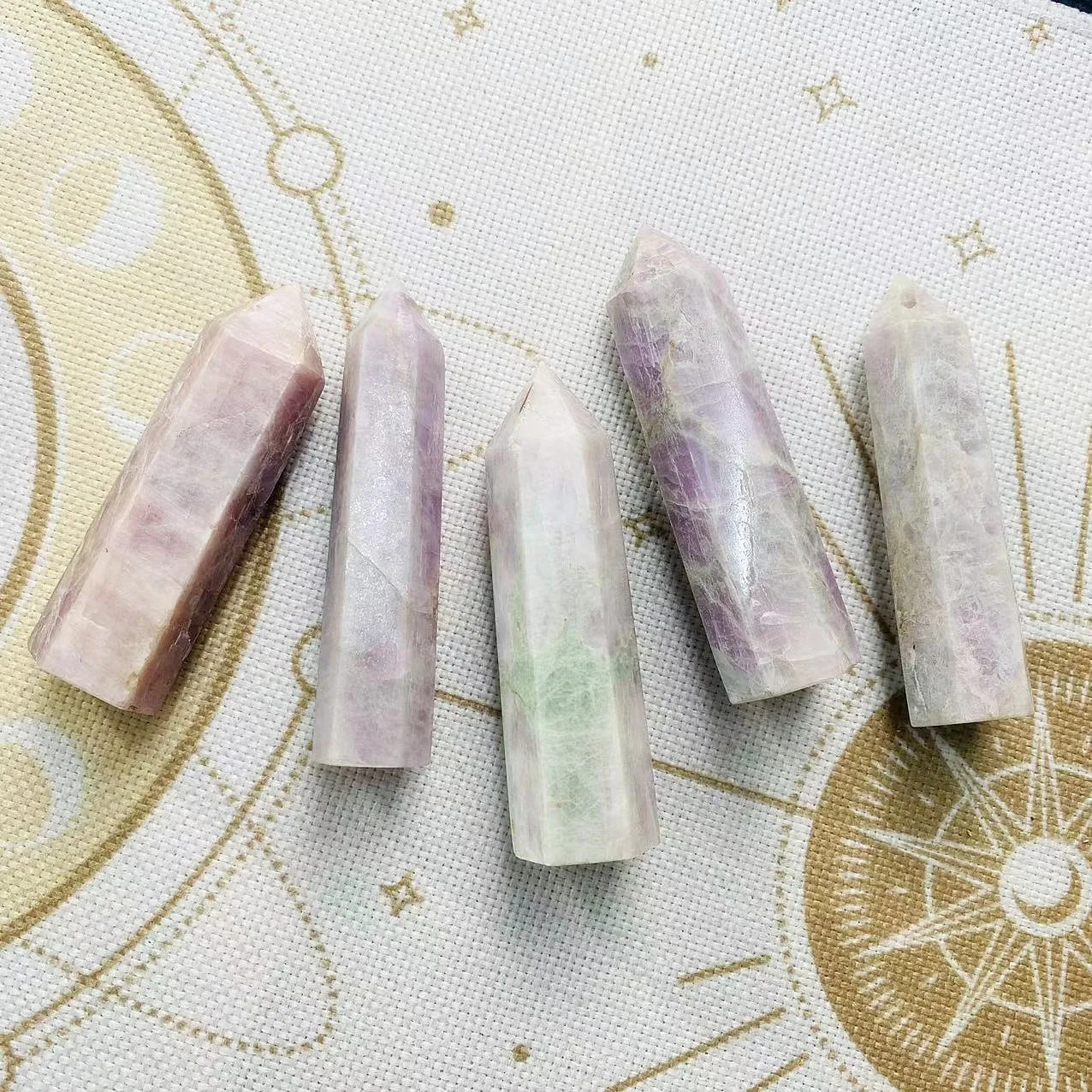 

Натуральный кристалл кунцит, шестигранная призма, естественная палочка, энергия, гипсовая башня, украшение для дома, подарки