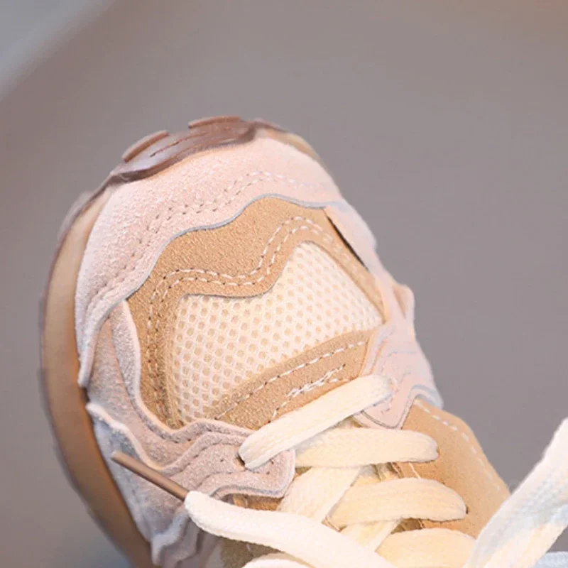 Slide image 68f2c02bff414d6291a9c33e39202621