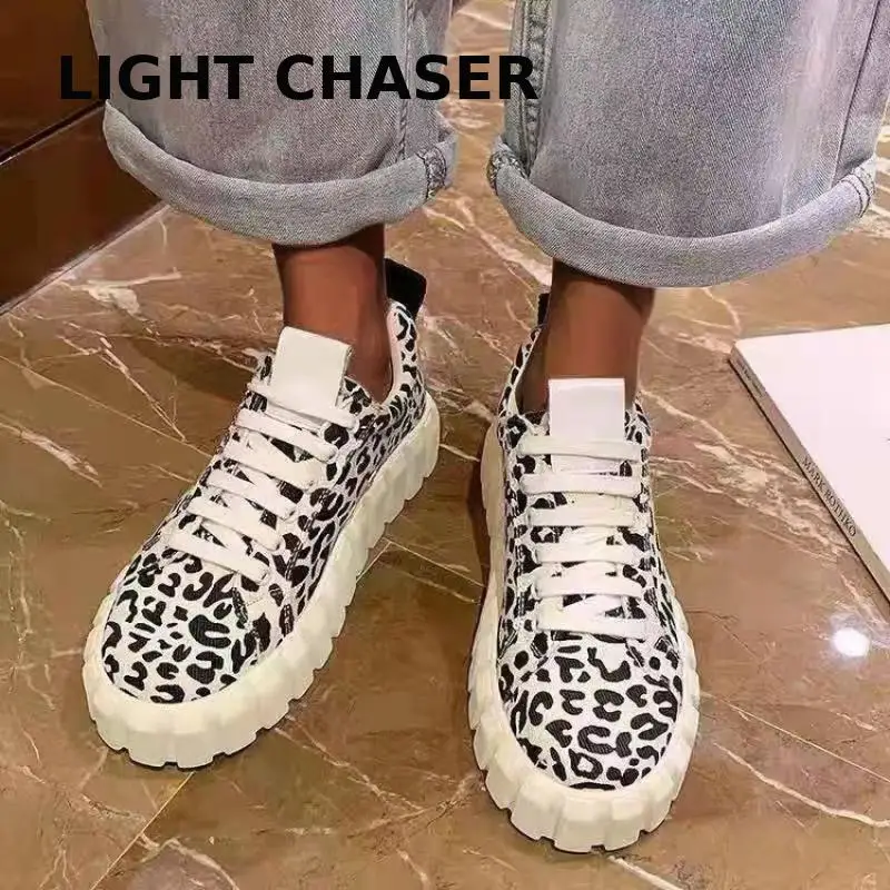 Spring Autumn New Women's Sports Shoes Platform Shoes Women's Striped Fashion Casual Shoes Comfortable Flat Shoes Large Size 43