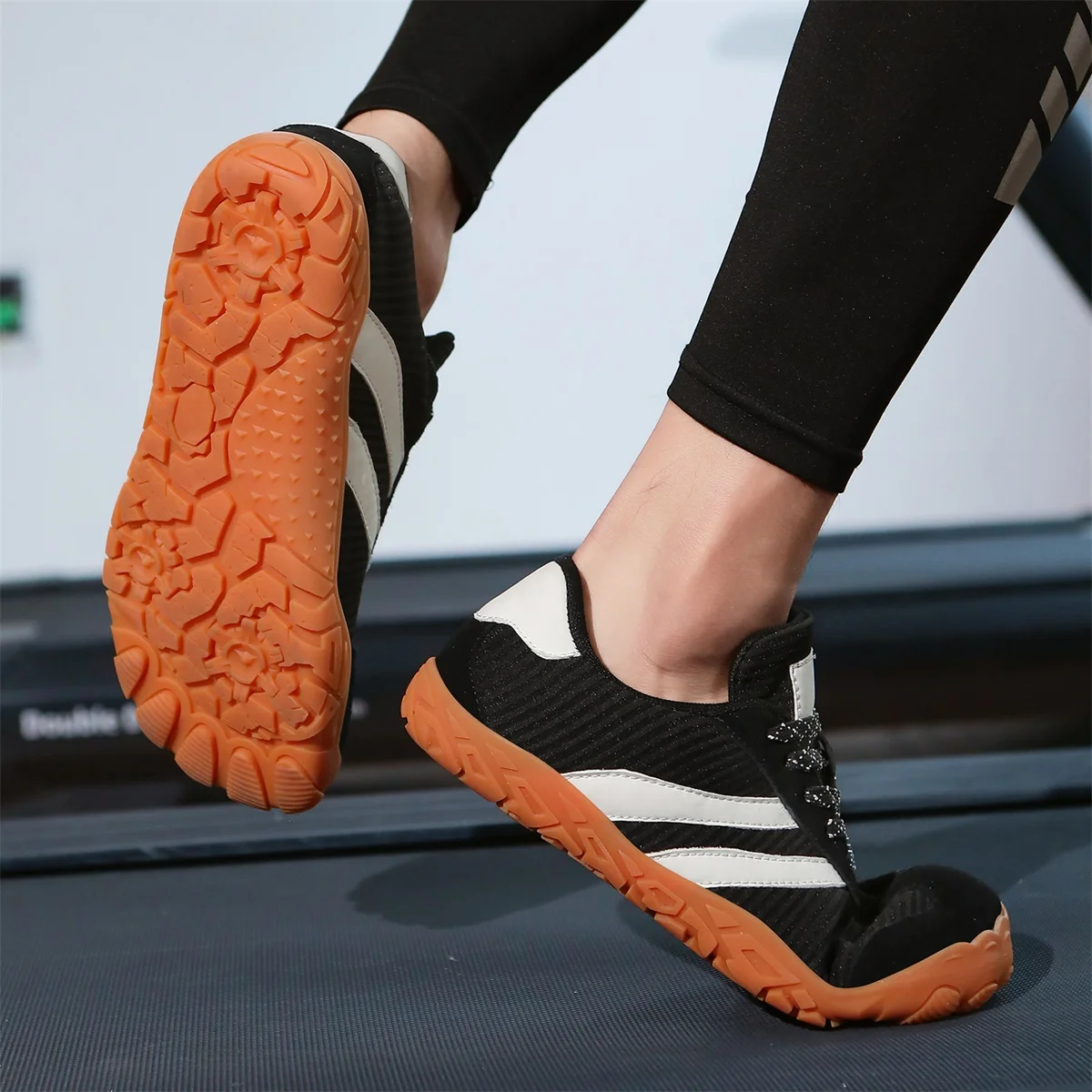 Versatile Barefoot Comfort Sneakers with Wide Toe and Non-Slip Sole