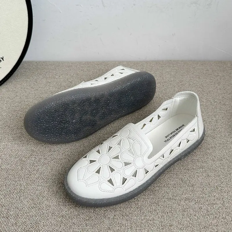

Shoes for Women 2023 Hot Sale Square Toe Embroidery Women's Flats Summer Casual Ladies Ballet Shoes Solid Hollow Female Loafers