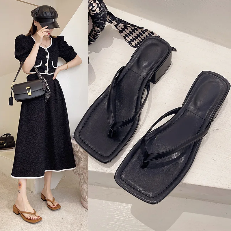 Summer 2022 New Slipper Women Casual Flip Flops Square Toe Fashion Sexy Shallow Slides Women Low Heel Plus Size Beach Sandals