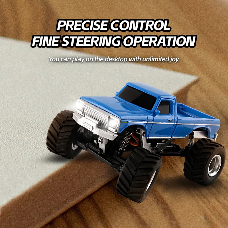 Dessous du Crawler Buggy RC 4WD Tout Terrain jaune, révélant la transmission 4 roues motrices.