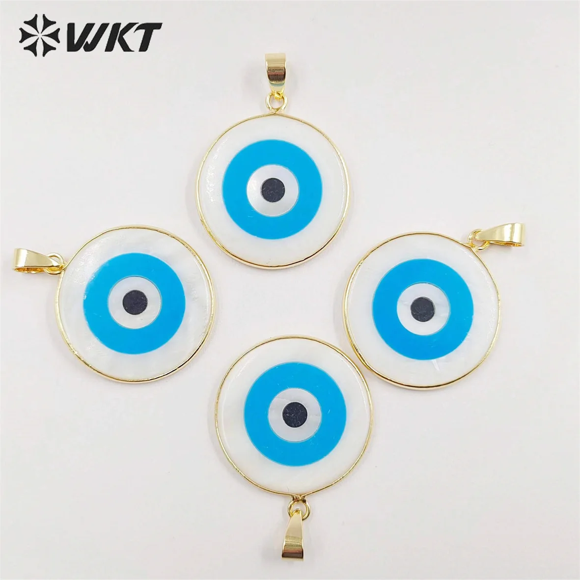 WT-JP330 WKT Newest Fashion Gold Bezel Charming Blue Turquoise Pendant Big Turkey Eye Healing Shell Necklace Jewelry