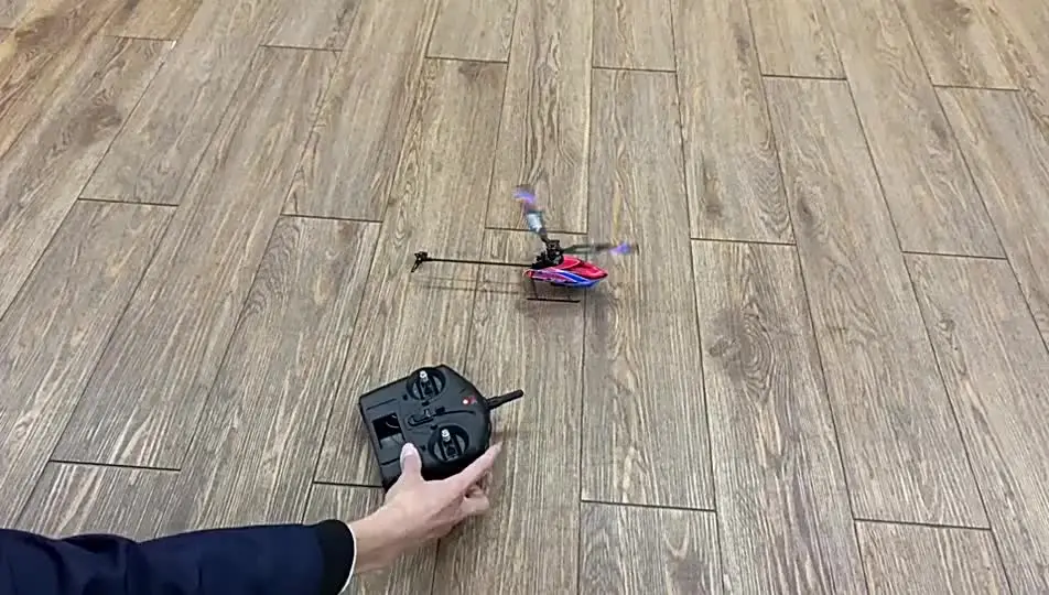 Радиоуправляемый вертолет Wltoys K127