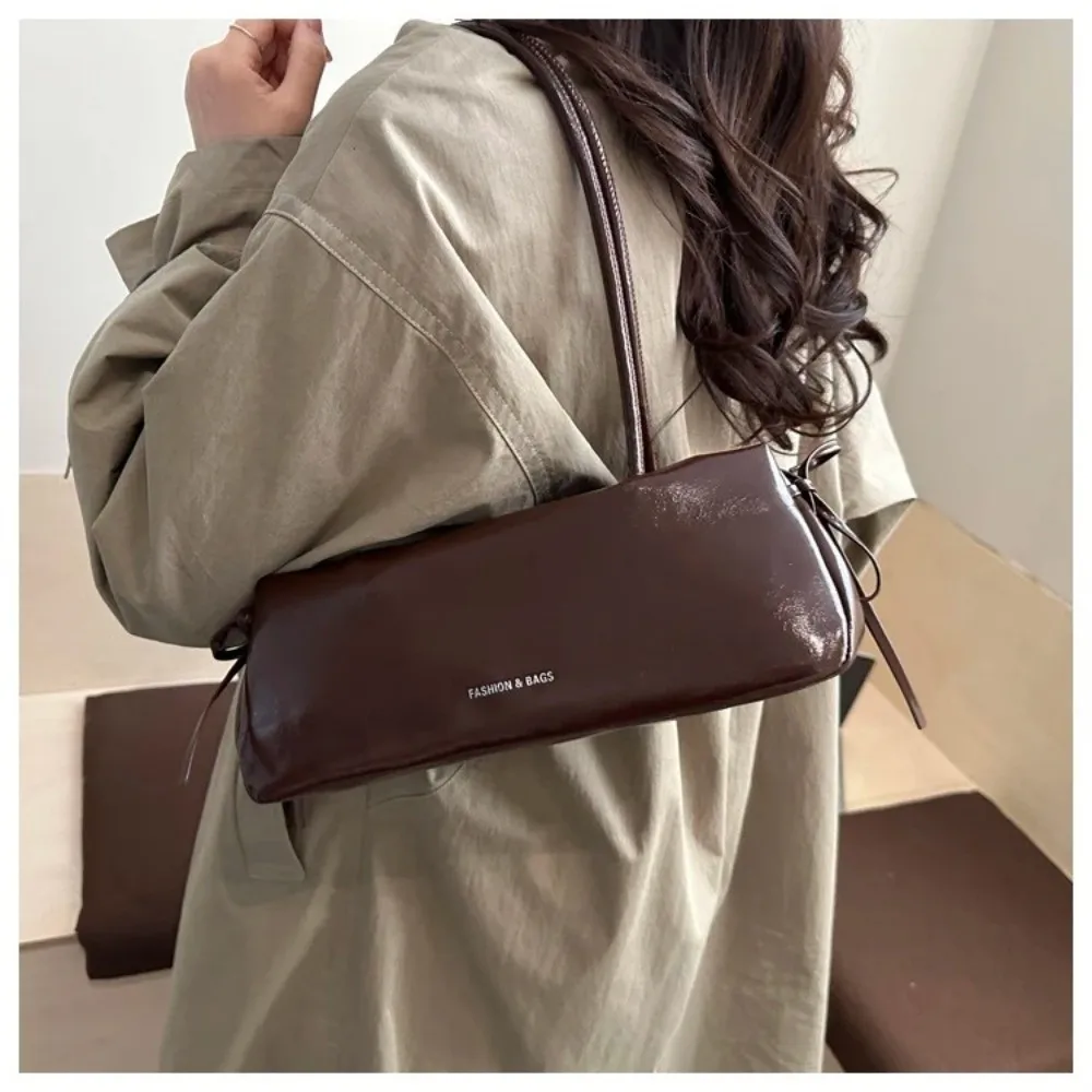 Neue Einfarbige Damenhandtasche aus Weichem PU-Leder mit Knoten Schultertasche Unterarmtasche – Detail 16