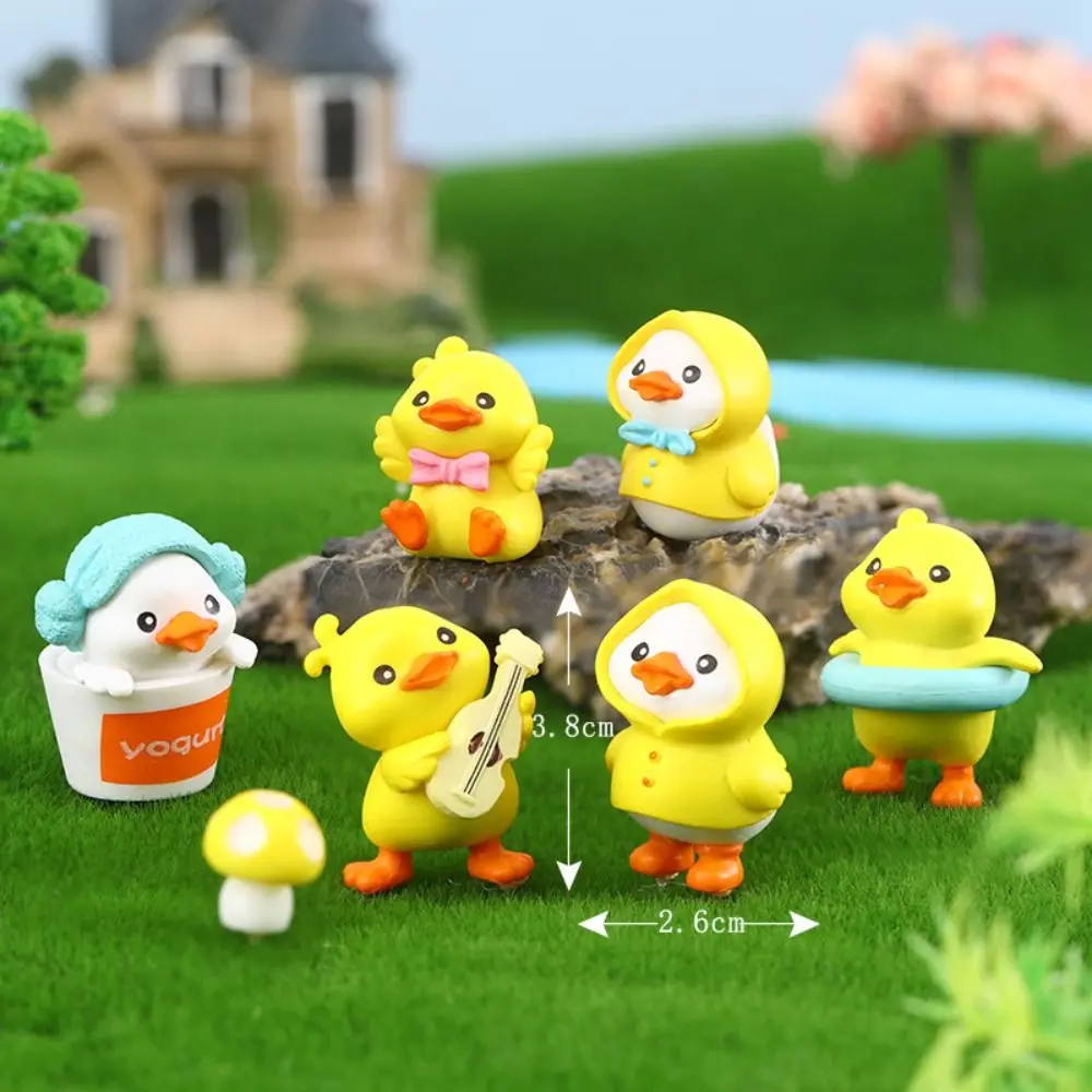 Bakery Ornaments Office Decoration Handmade Models Toy Little Duck Doll Little Yellow Duck Action Figures Pvc Ornaments