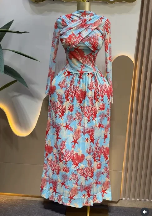 فستان سهرة حرير مطوي فاخر