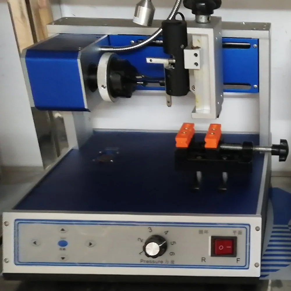 Рисунок 3 - Высокоточный гравировальный станок с ЧПУ