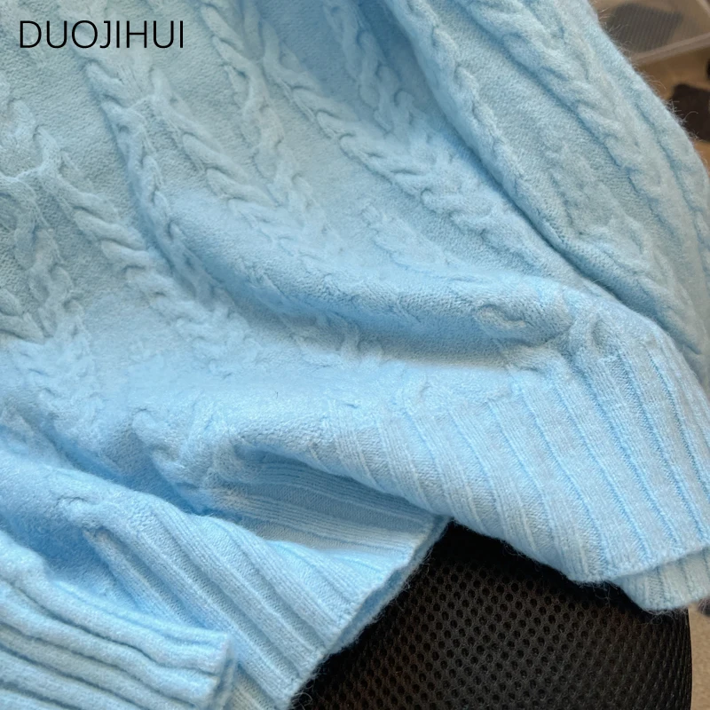 Рисунок 5 - DUOJIHUI синий классический вязаный