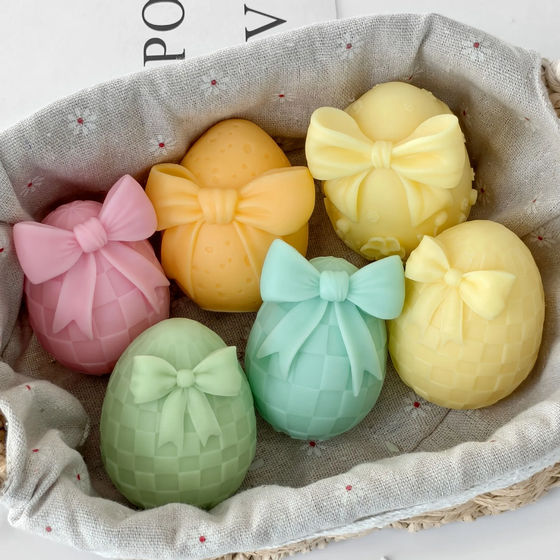 3D Bow Easter Egg Mold 1