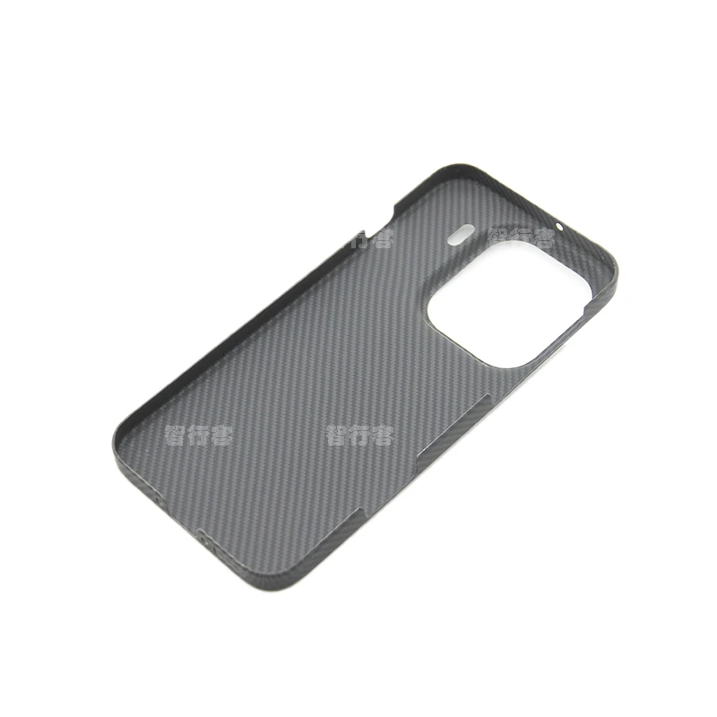 Ultralight Aramid Fiber Protective Phone Case in Sleek Black