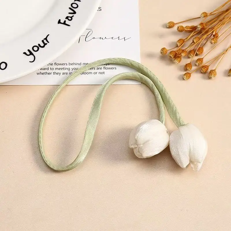 2pcs DIY embroidered flower tulip Patches for clothing Embroidery crochet patches bags decorative parches applique