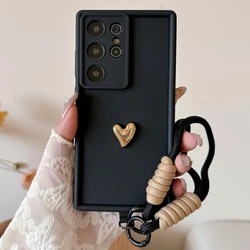 Elegant 3D Gold Heart Love Wrist Strap Phone Case for Galaxy Note 20 (Black)