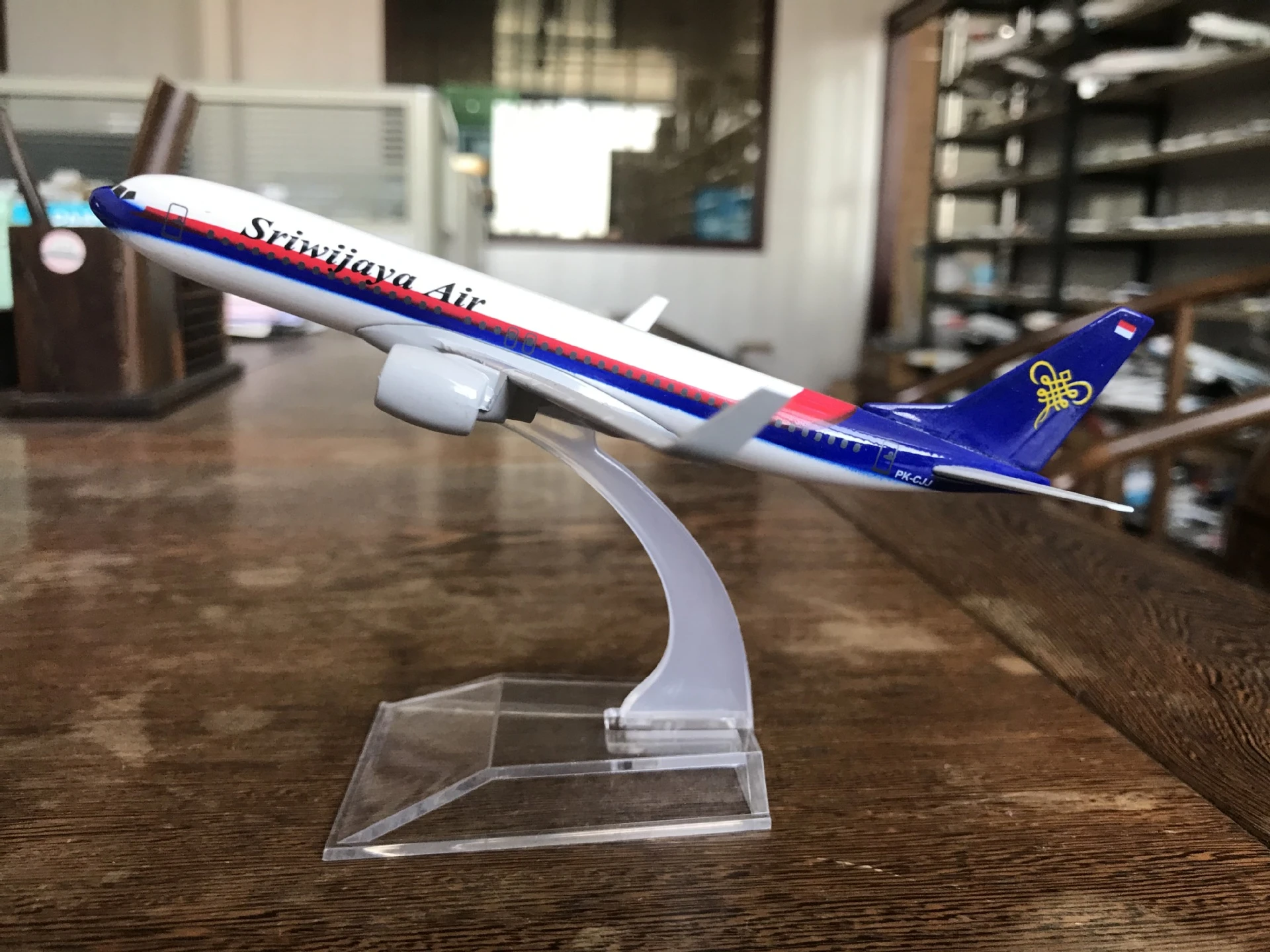 Immigratie wenselijk Geurloos Boeing 737 Vliegtuig Model 16Cm Afgewerkte Metalen Diecast Simulatie  Modellen Bureau Ornament Voor Kinderen Verjaardagscadeau 1:246 16Cm| | -  AliExpress