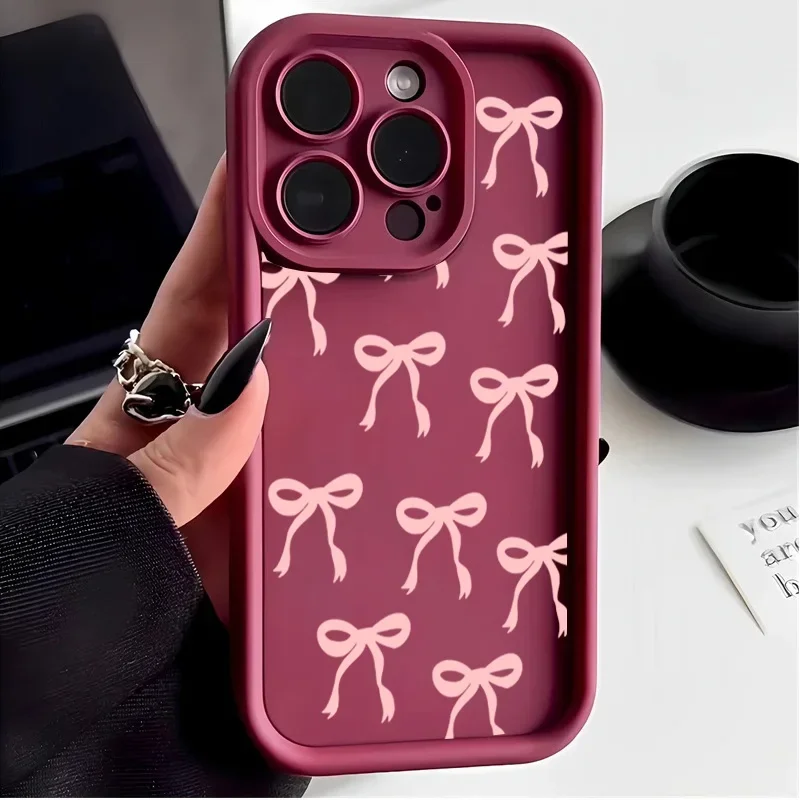 Chic Pink Bow & Floral Heart Design Phone Case