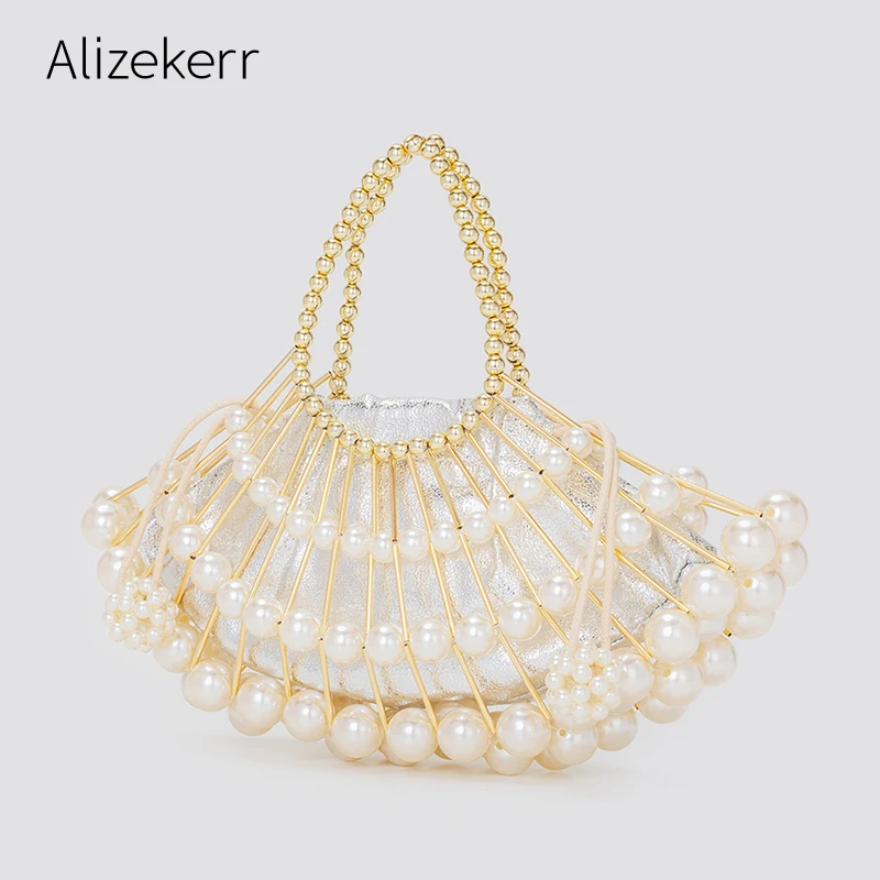 Fan Shaped Pearls Evening Clutch Bag Women 2022 New Designer Elegant Hollow Out Purses And Handbags Wedding Party High Quality
