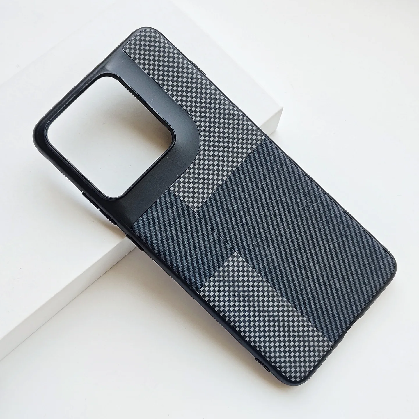 Luxury PU Leather TPU Kevlar Striped Shockproof Back Case