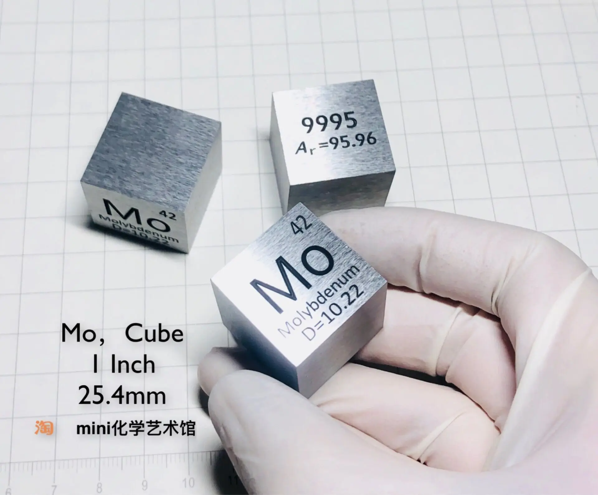

Mo Real Beat with box metal molybdenum molybdenum cube Molybdenum square paperweight desk artifact one inch side length