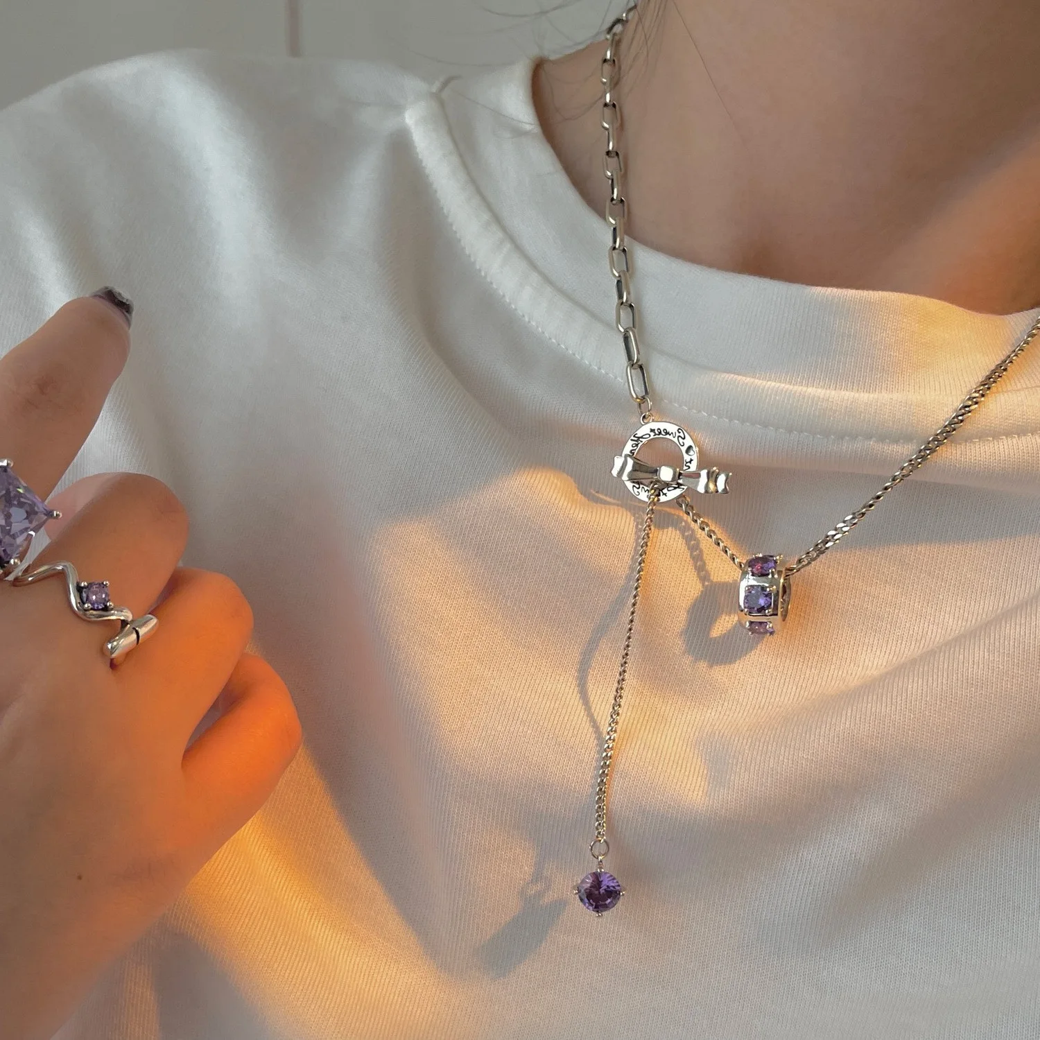 Weiyue S925 Sterling Silver Ladies Bow Ring Fringe Necklace Retro Fashion OT Buckle Clavicle Chain Sweater Accessories |