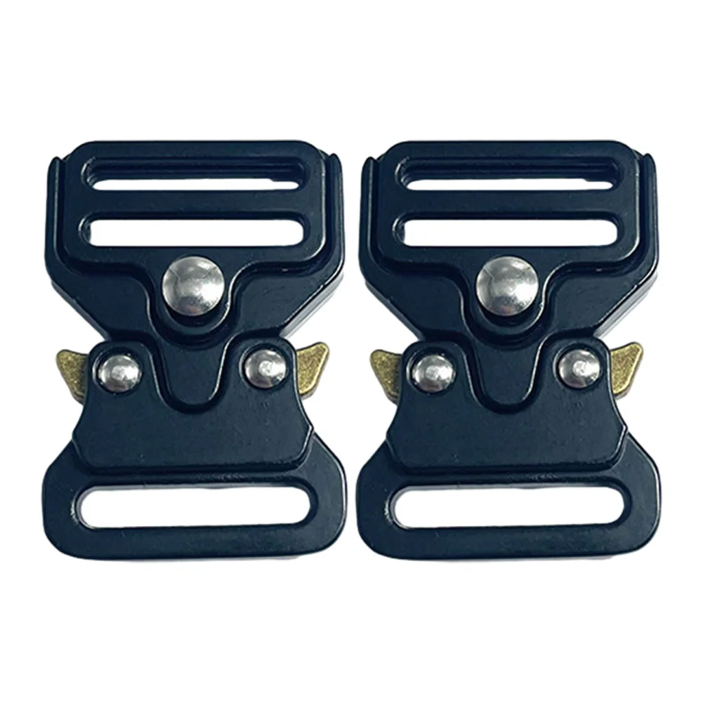 

Black Buckle Safety Buckle User-friendly Mechanism Zinc Alloy Compact In Size High Strength Elastic Lightweight