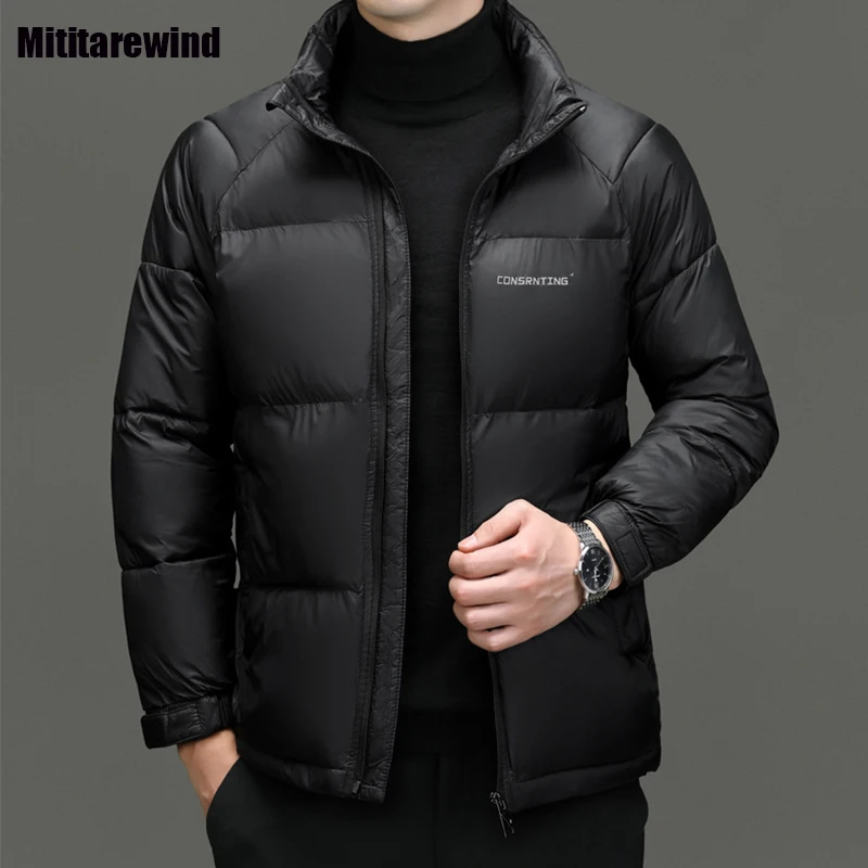 

Куртка мужская короткая зимняя утепленная с воротником-стойкой и подкладкой