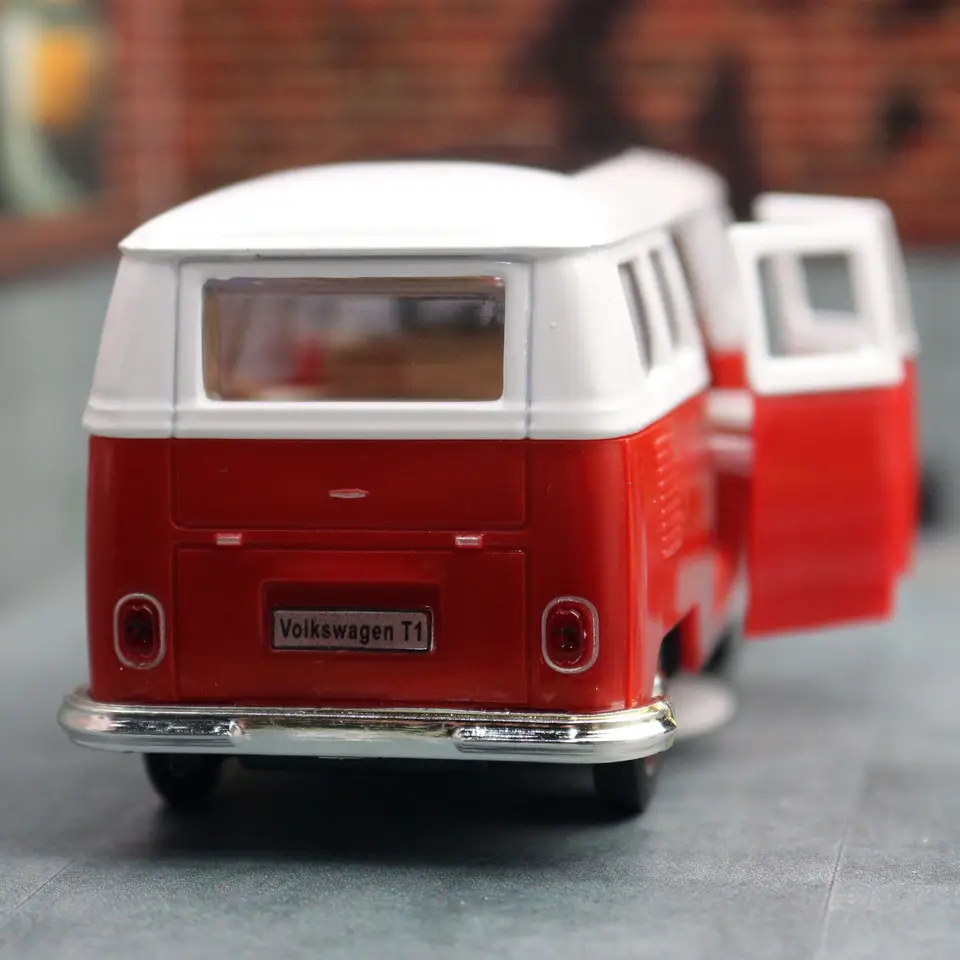 Volkswagen T1 Samba ミニカー 1/36 Volkswagen T1 Transporter Samba Bus RMZ CiTY 5'' Toy Car