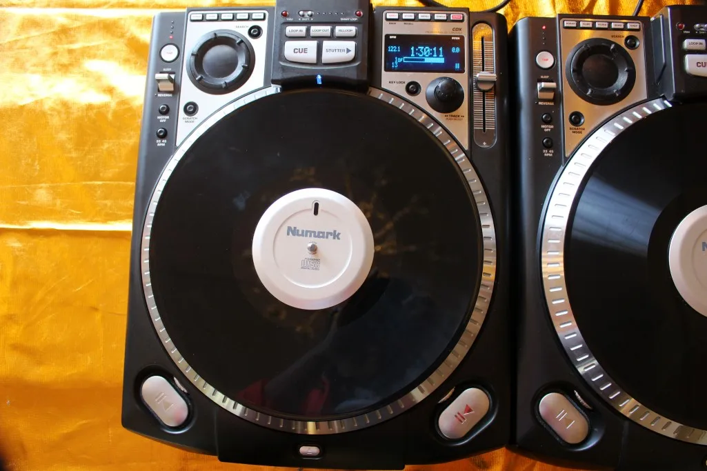 Numark CDX CDJ ➁ Numark CDX