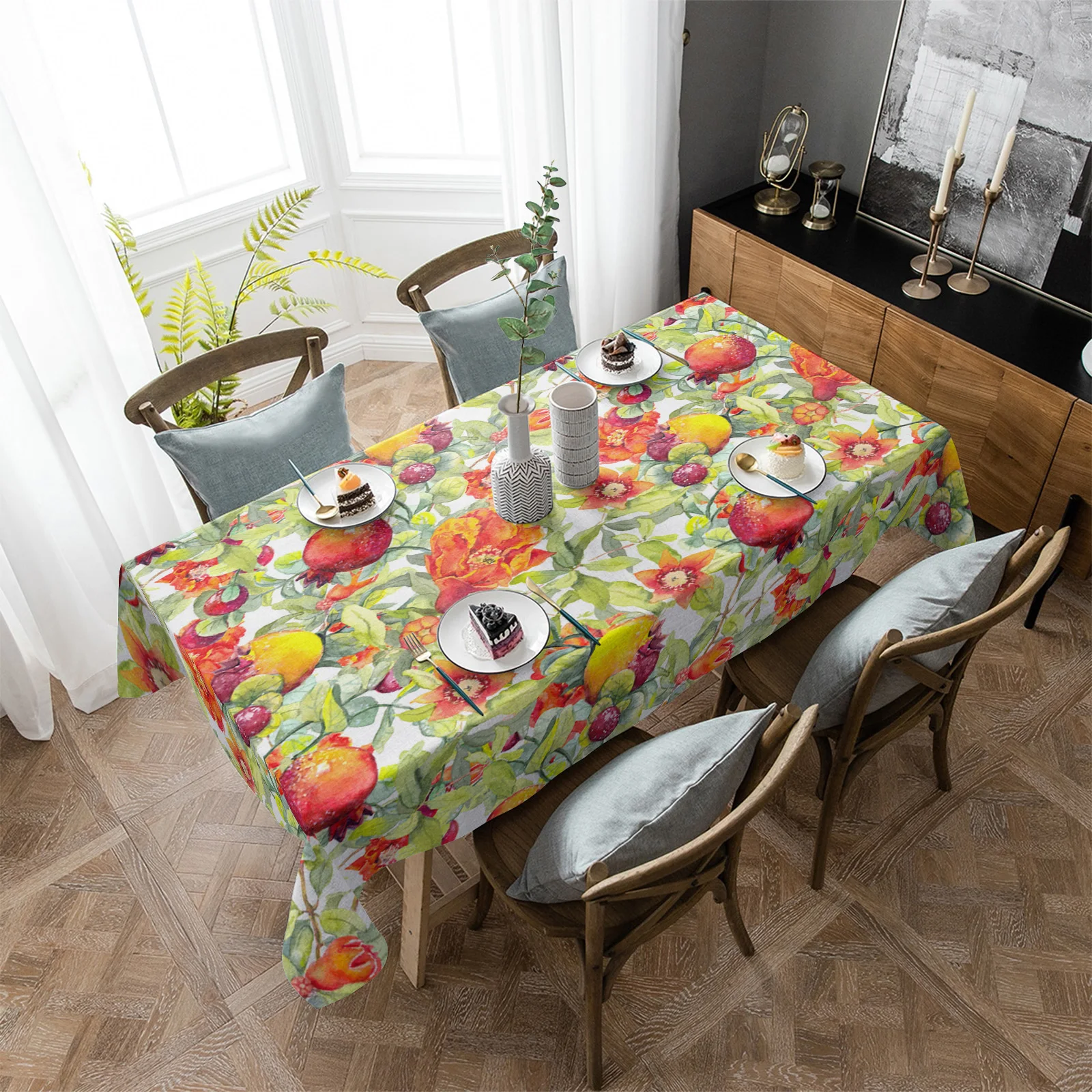 

Прямоугольная скатерть с изображением фруктов, граната, воды