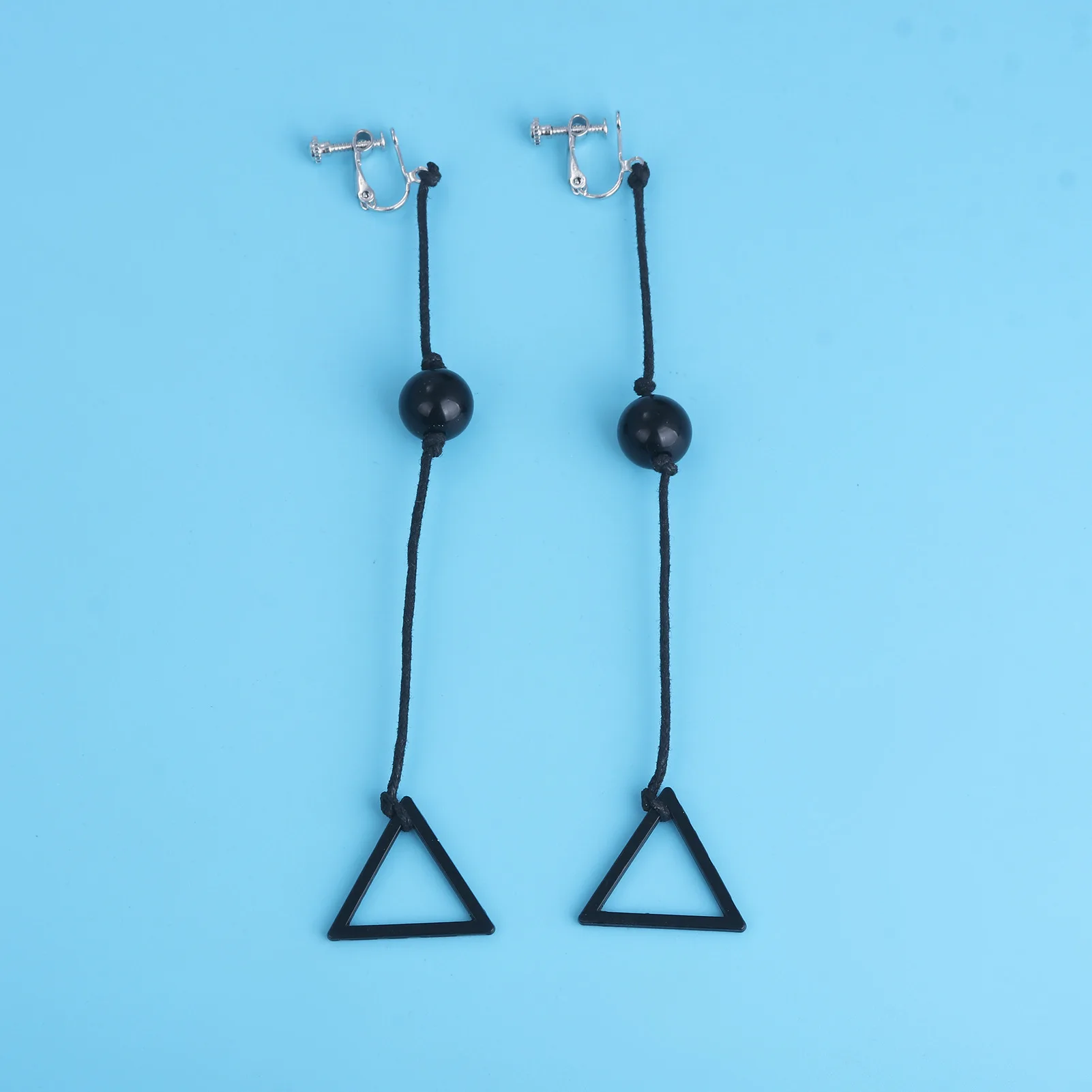Anime Chainsaw Man Ohrringe Hungriger Teufel Makima Cosplay Schwarze Ohrclips Denji Pochita Halskette Cosplay Schmuck Ohrstecker Geschenke – Detail 17