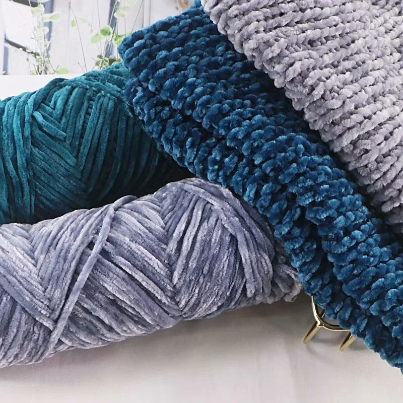 Winter Christmas DIY 100% Polyester Velvet Yarn Accessories Plush Yarn Soft Chenille Yarn for Knitting 1 Skein 100g 120M 4