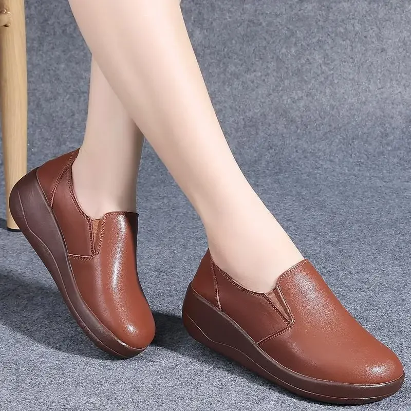 

Спортивная обувь для мам из мягкой натуральной кожи женская обувь для девочек осенние и зимние ботильоны женские ботинки новая кожаная обувь для девочек Middl