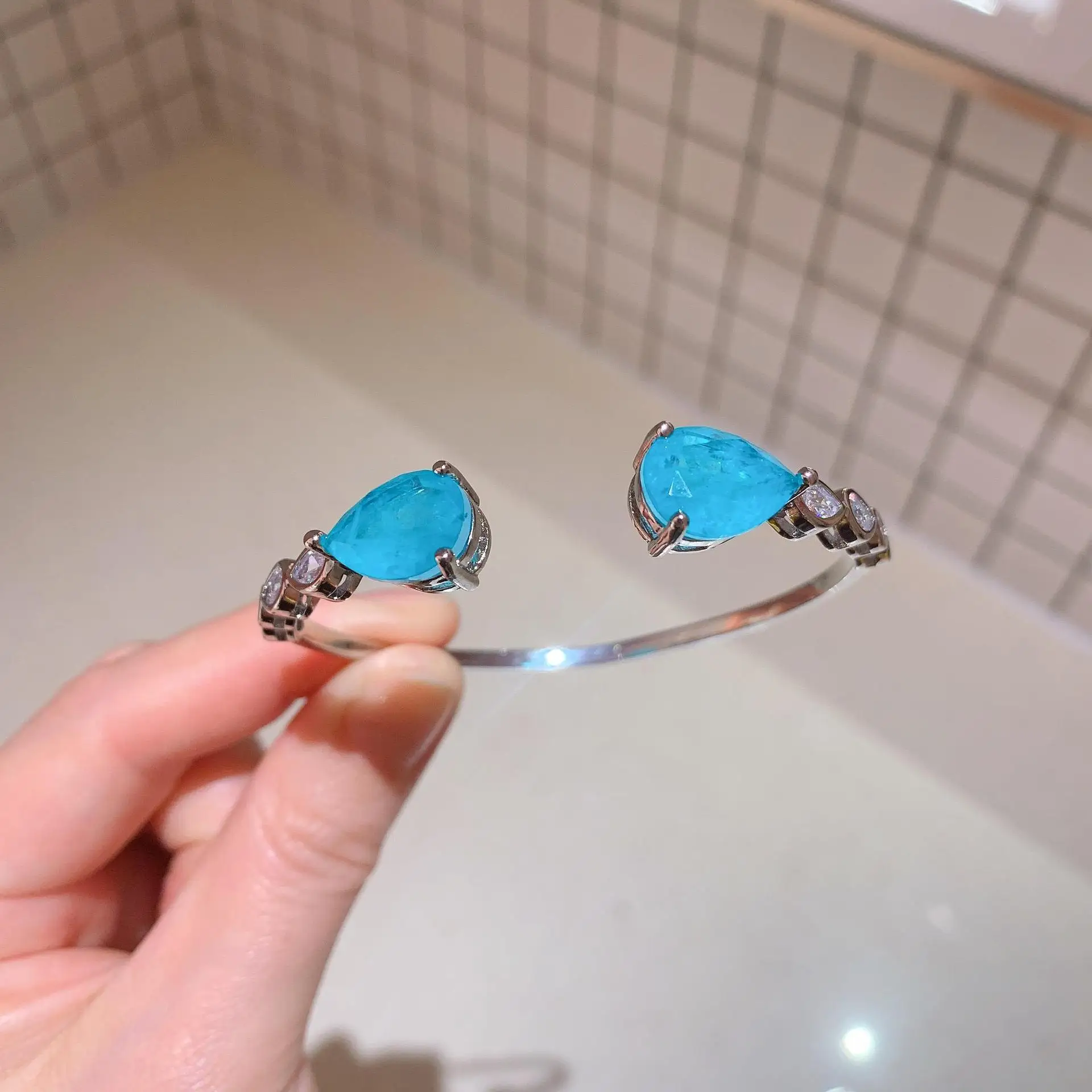 RUZZALLATI  ¦ ̴   ⼮ Paraiba ǹ ÷ Ƽ Ŀ   ȥ ź Ʈ 