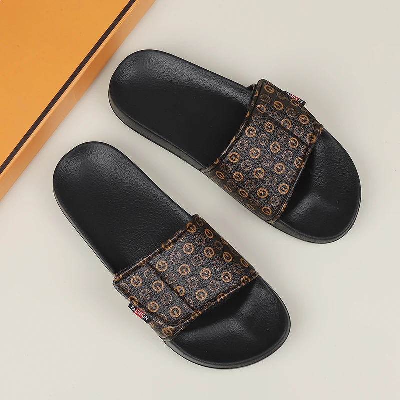 Men Fashion Slippers Slides Sandals Print Design Garden Shoes Outdoor Beach Sandals Flip Flops Casual Shoes Plus Size 39-47