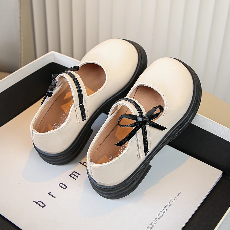Leather Mary Jane Flats for Girls with Bowtie
