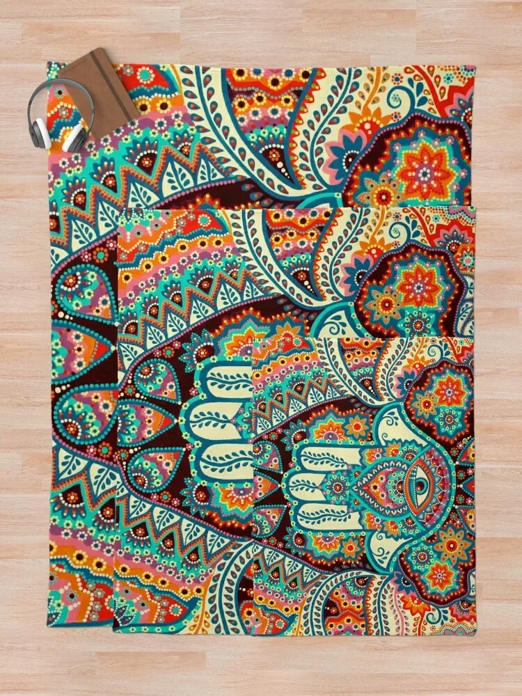 Рисунок 5 - Одеяло ручной работы Hamsa