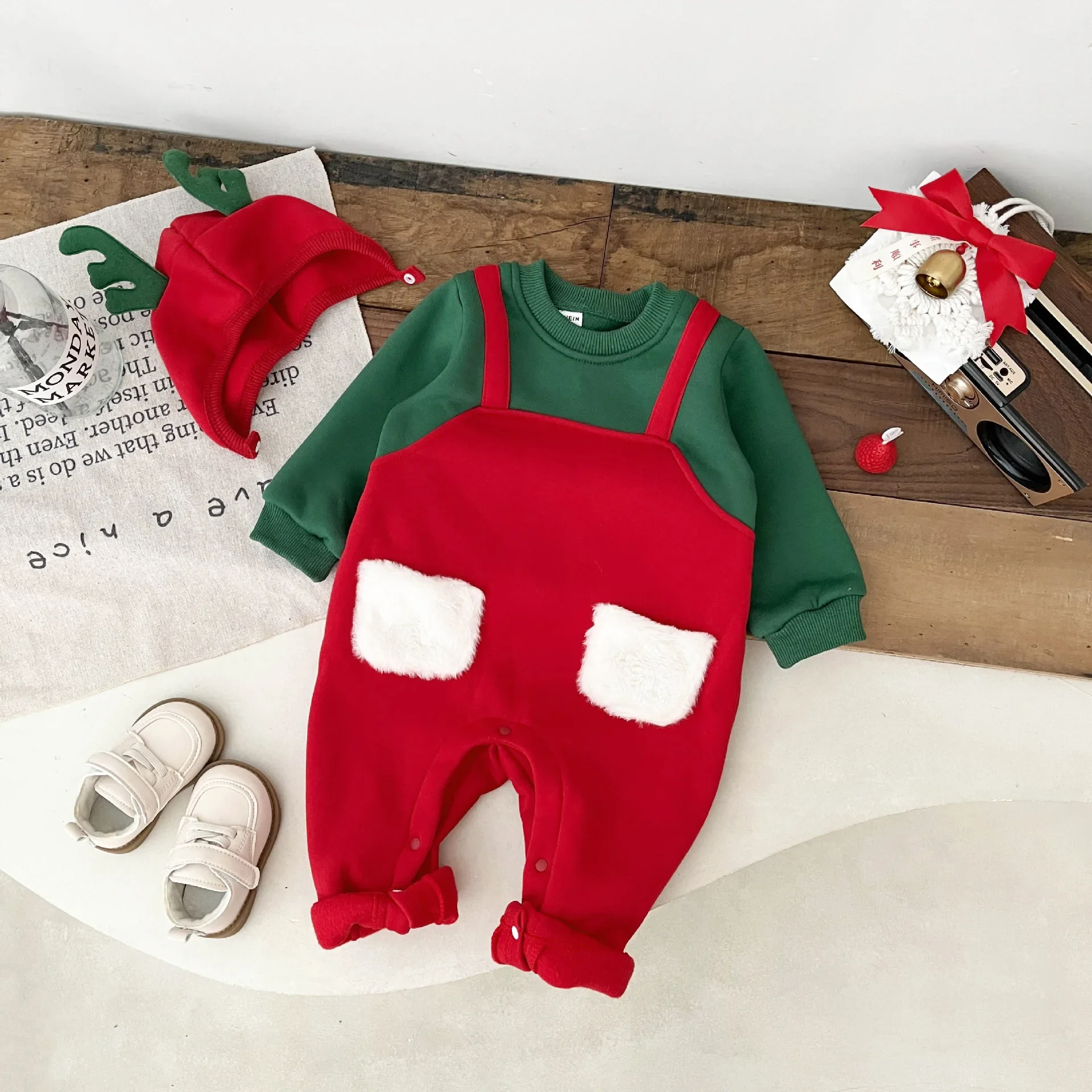 

Baby Christmas Jumpsuit Autumn and Winter Baby Clothes Winter Baby Plus Velvet To Keep Warm and Go Out To Climb Clothes
