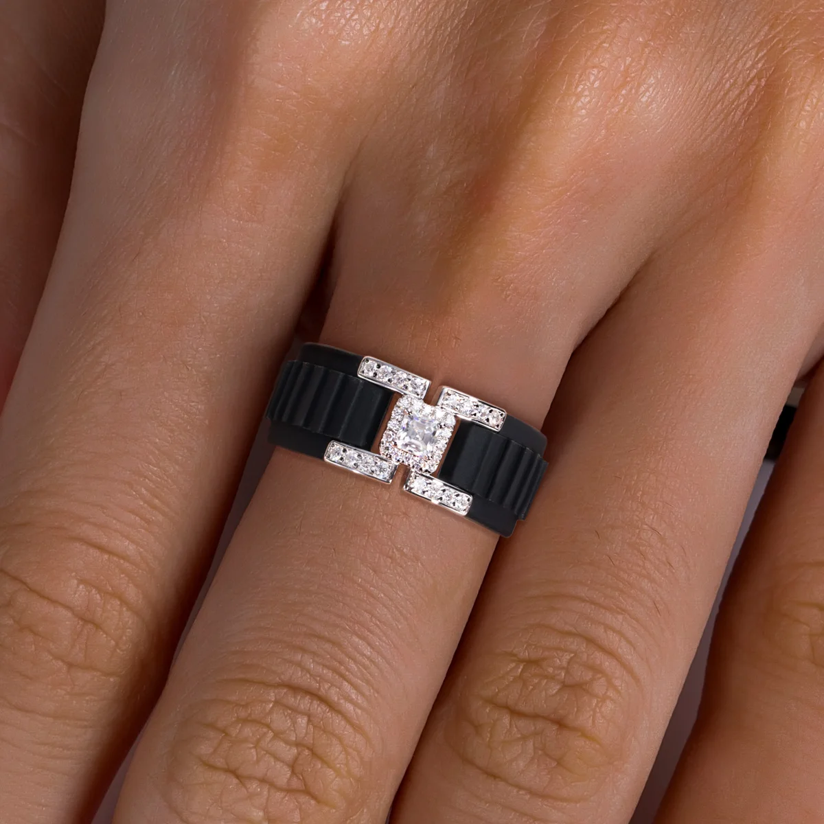 AnuJewel 3.5x3.5mm Asscher Moissanite 상감 실리콘 링  고무 컴포트 핏 웨딩 링 여성용 남성용