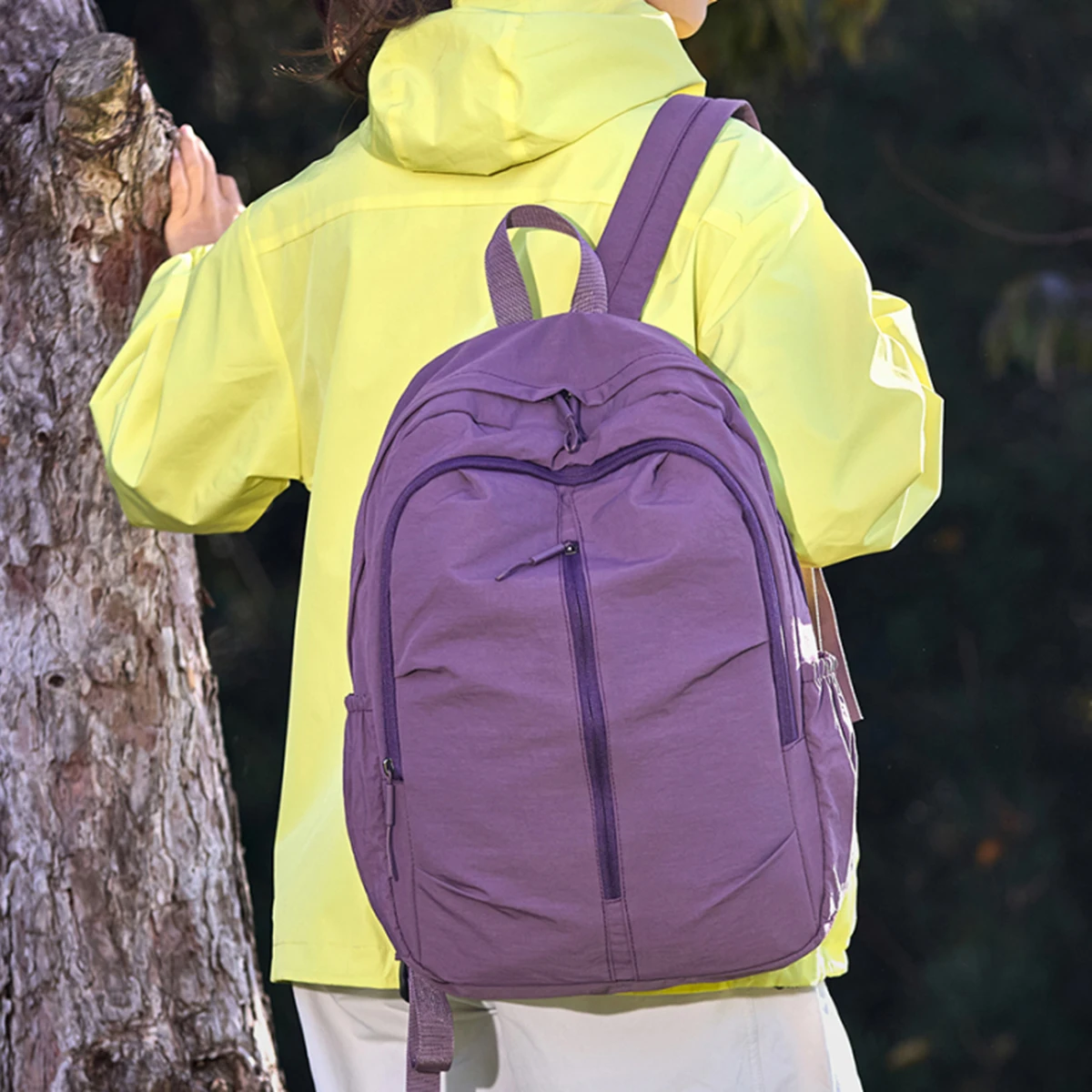 Large-Capacity Travel Lightweight Business Mountaineering Bag, Outdoor Junior High School Student School Bag, Men's Light Luxury Backpack, Women's Work and Commuting Backpack