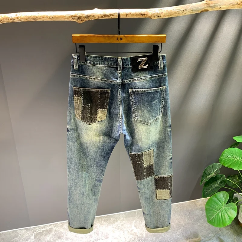 Рисунок 2 - Джинсы мужские с перфорацией