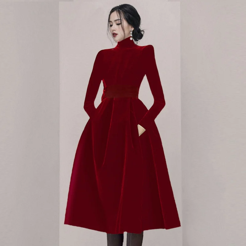 

2023 Runway Black Velvet Dress Women Long Sleeve Turtleneck Party Dinner Slim High Waist Casual Midi Vestidos Elbise