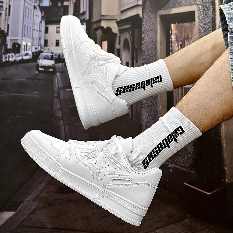 Рисунок 2 - Мужские дышащие кроссовки