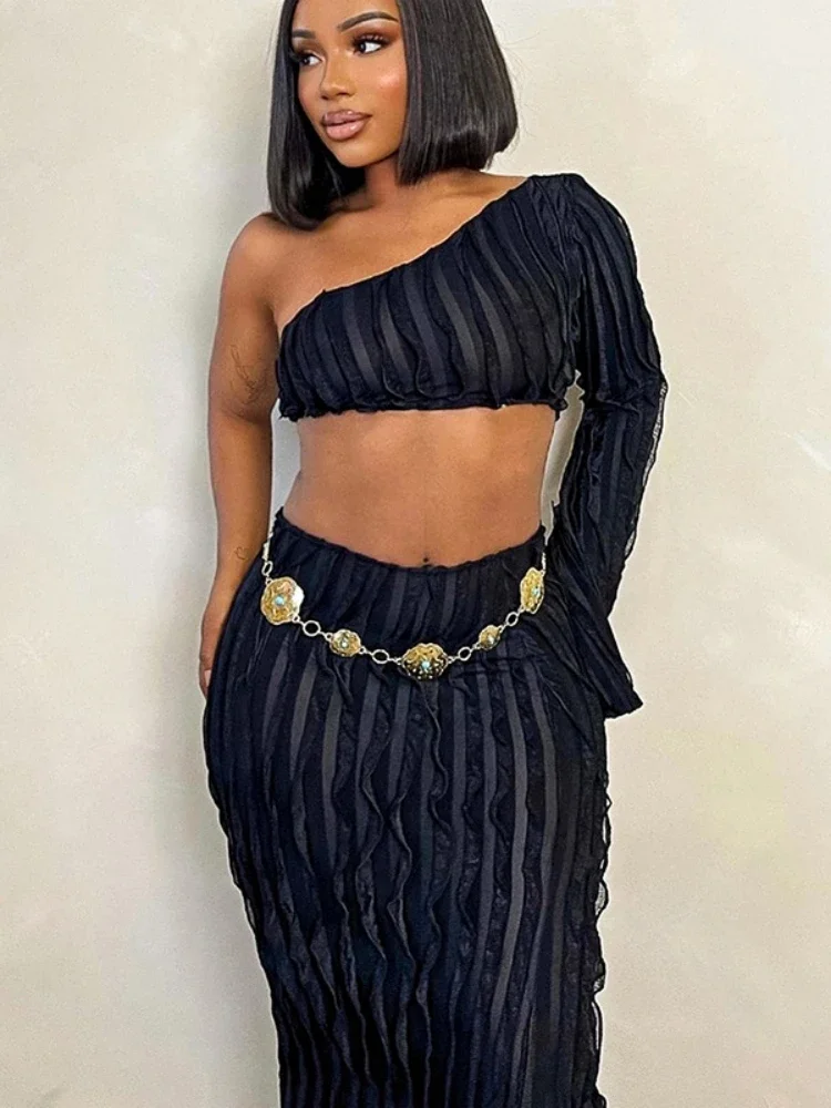 

Single Shoulder Corset Top Long Skirt Two Piece Sets Womens Outfits Pleated Conjuntos Feminino Elegante Black Ensembles De Jupes