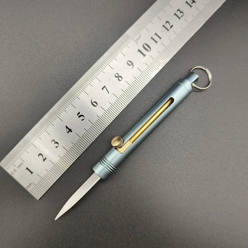 Gray knife