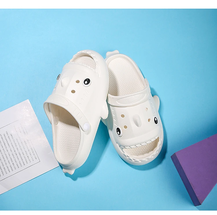 Kinder Sommer Cartoon Loch Garten Hausschuhe Sandalen Rutschfeste Weiche Sohle Schnell Trocknend Outdoor Strand Schuhe_voghion.com