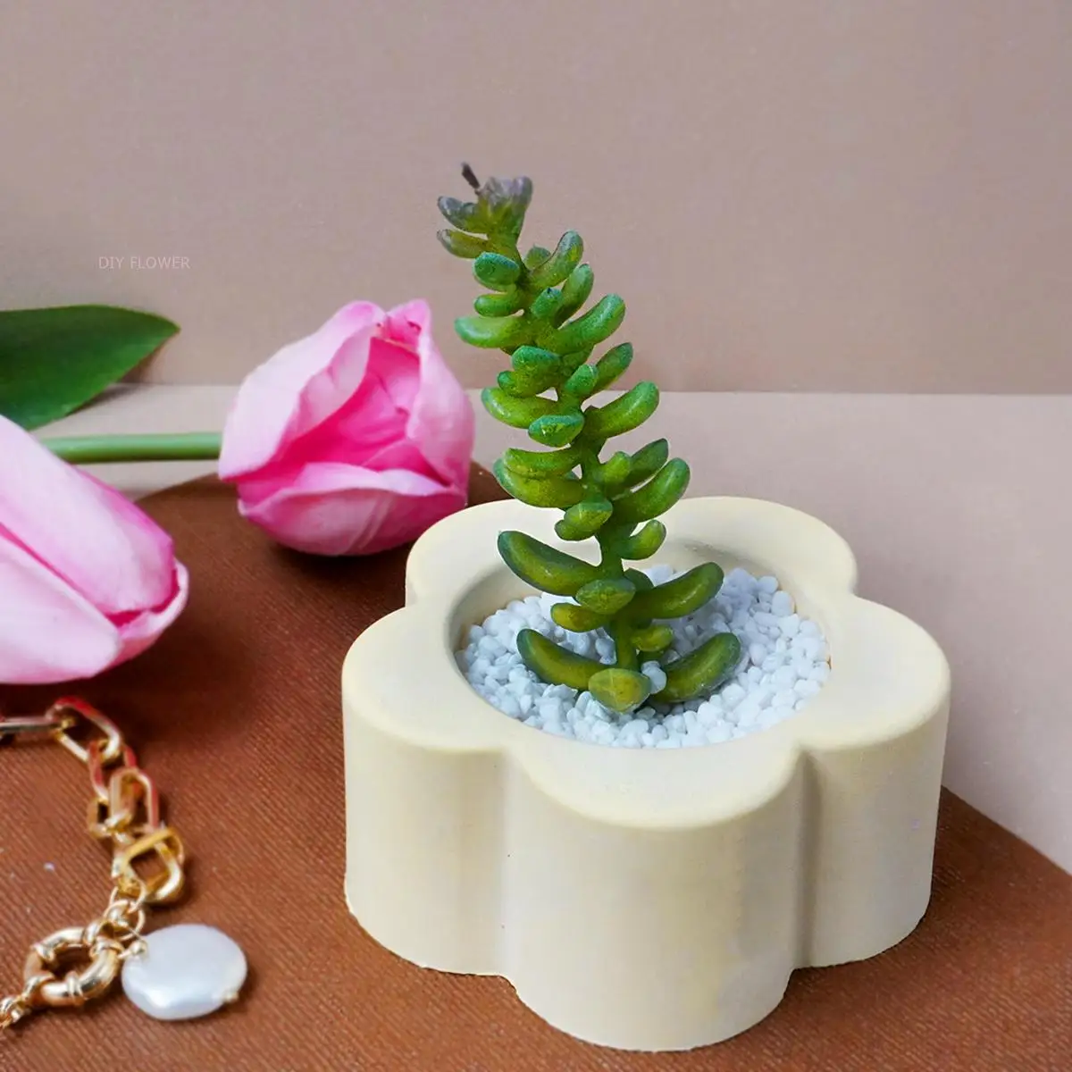 Plum blossom Shape Plaster Candle Jar Silicone Mold Scented Candlestick Succulent Culture Containers Flower Pot Crafts