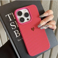 Chic Love Heart Pattern Fresh Phone Case - Cute and Stylish Design - iPhone 15 Plus (1)